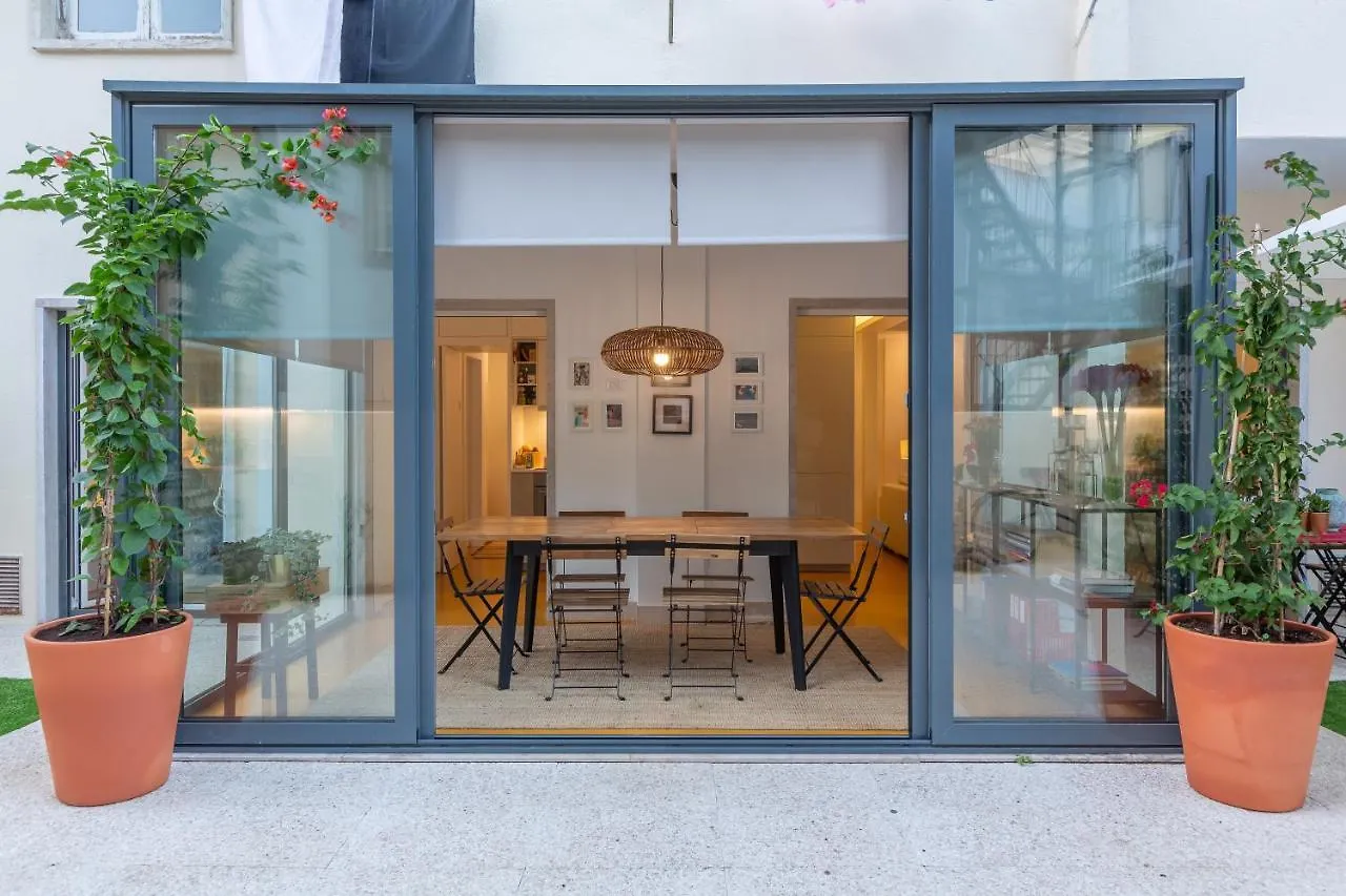 Alto De Santo Amaro Terrace Daire Lisboa