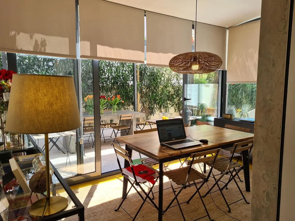 Alto De Santo Amaro Terrace Daire Lisboa